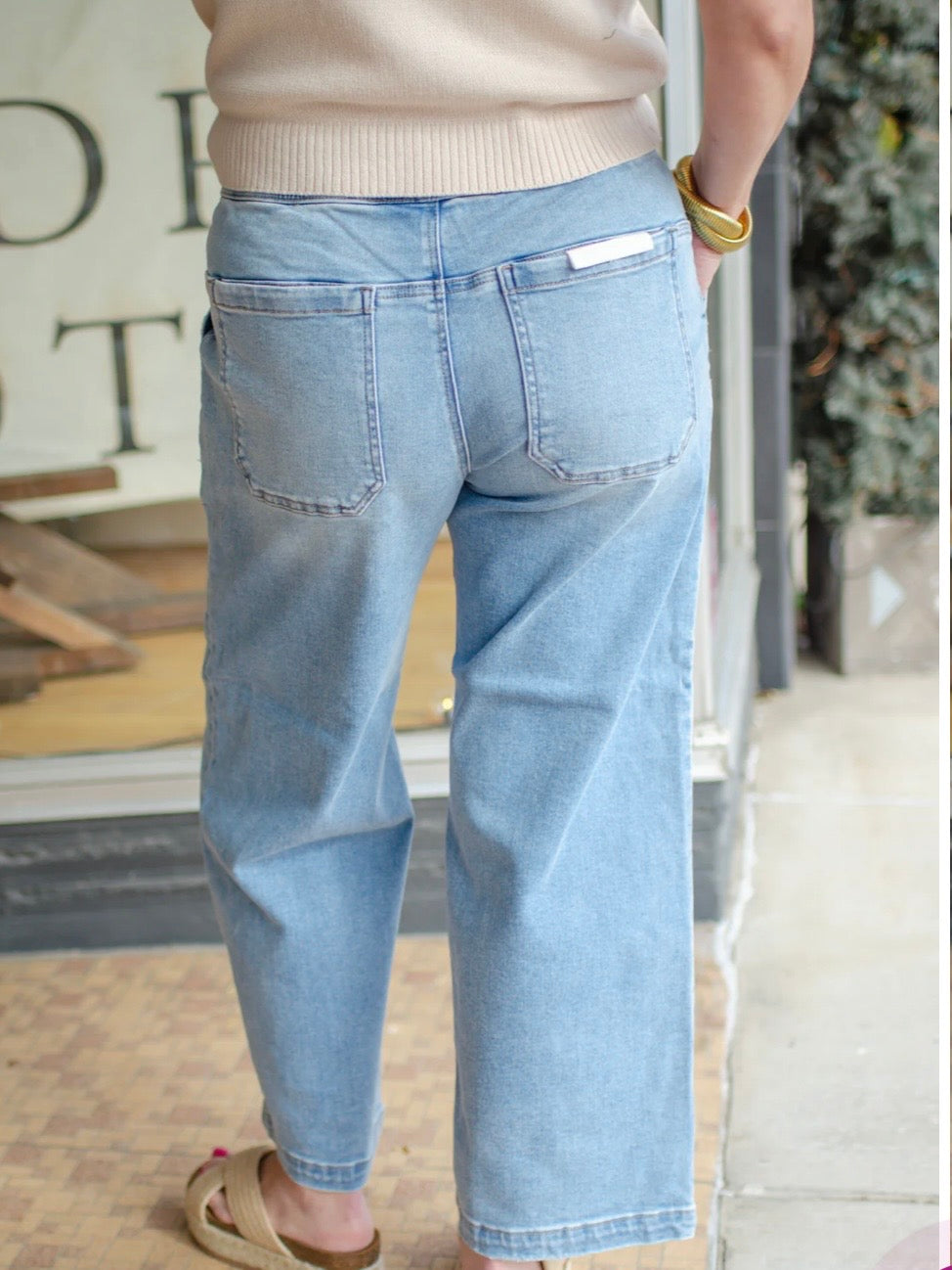 Risen cropped baggy jeans