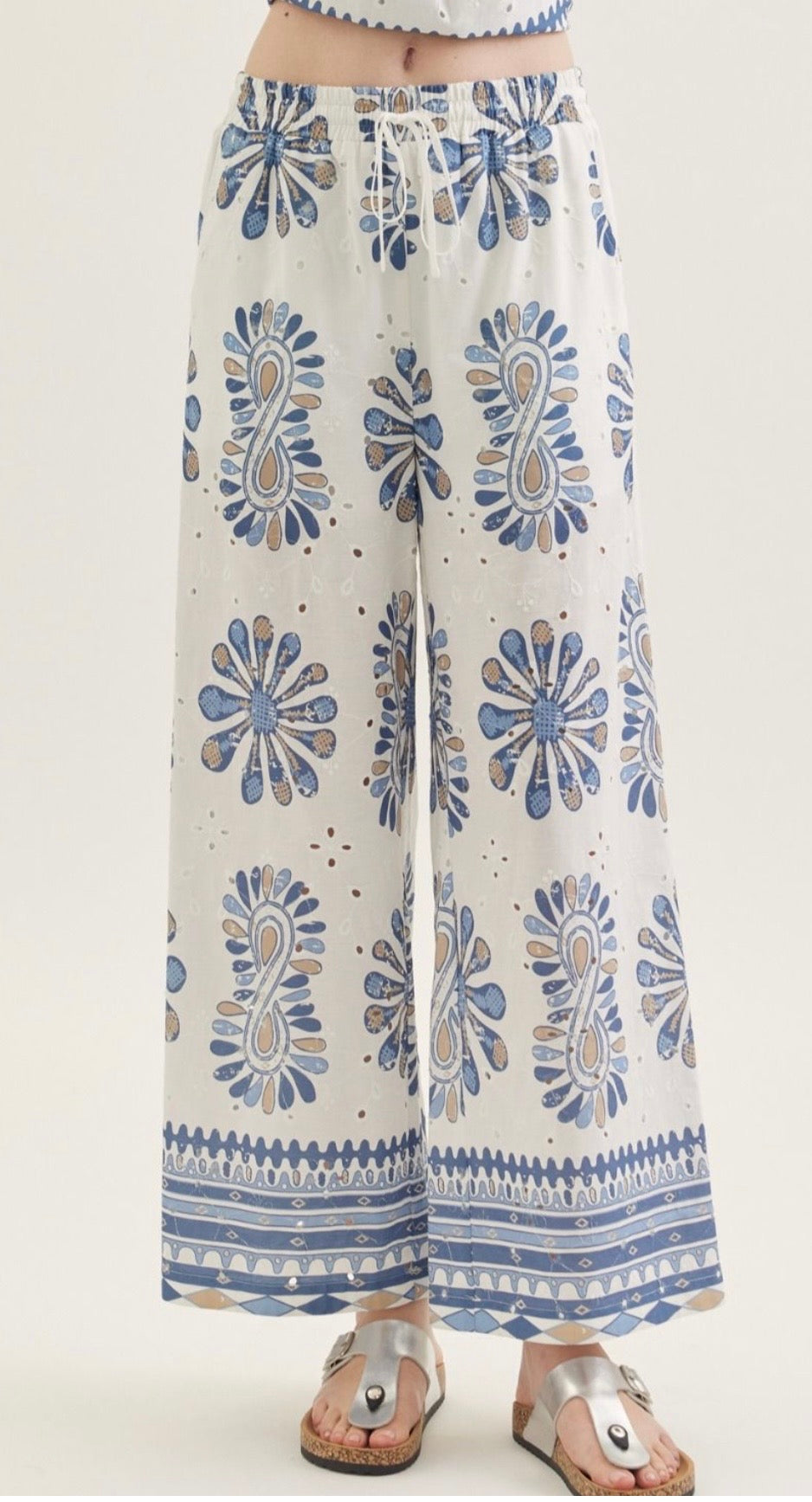 Printed wide leg pants