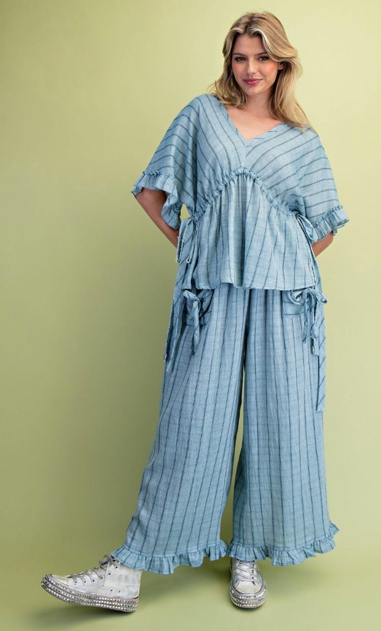 Wing sleeve cotton top