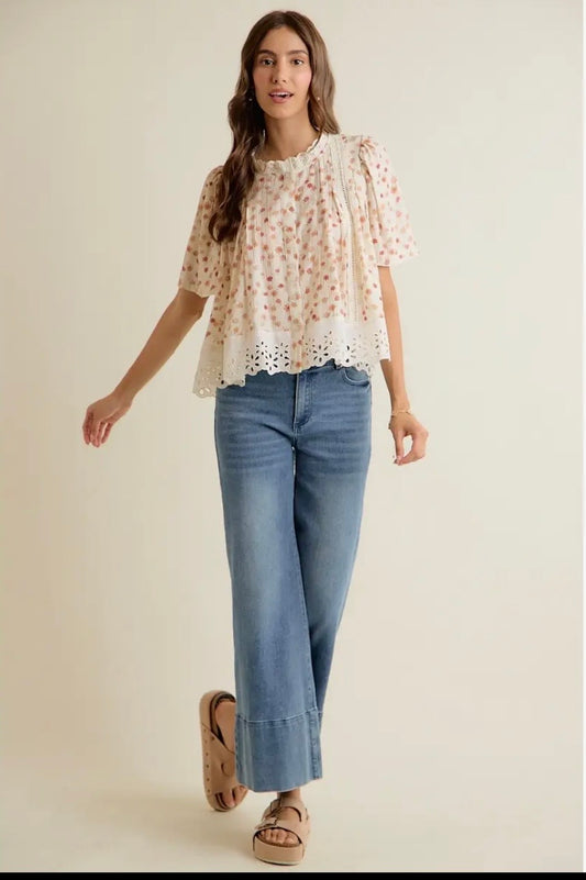 Floral print flutter sleeve blouse