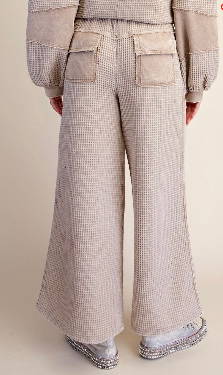 Mineral washed thermal pants