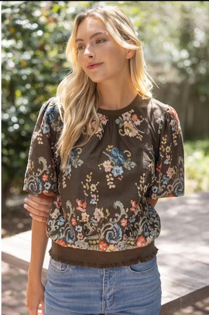Voy floral embroidered top