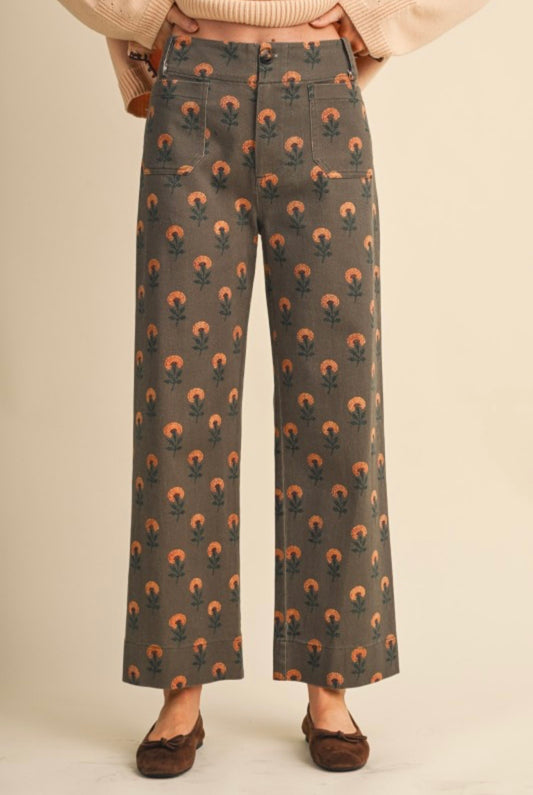 Vintage floral pants