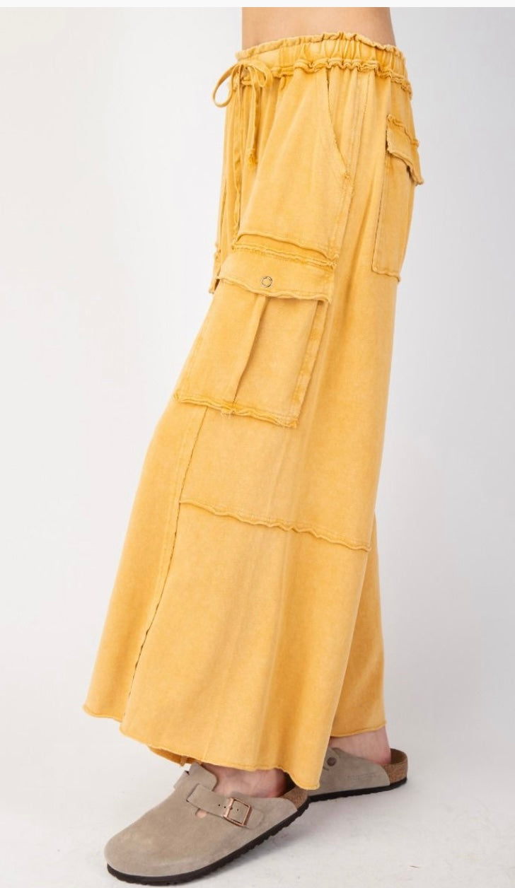 Washed wide leg terry cargo pants