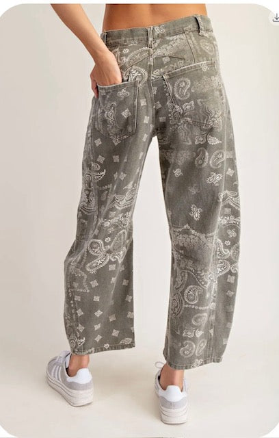 Paisley denim pants