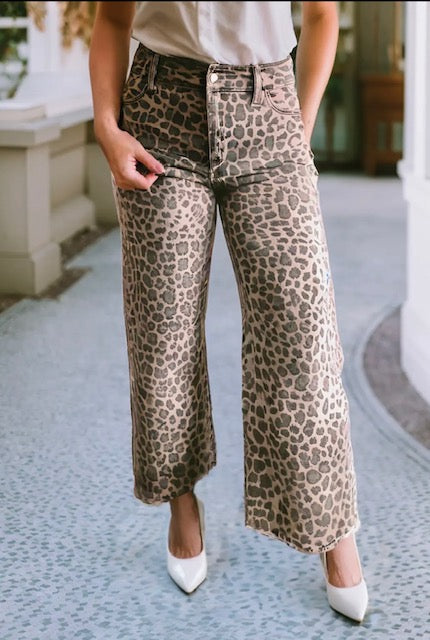 Leopard frayed edge jeans