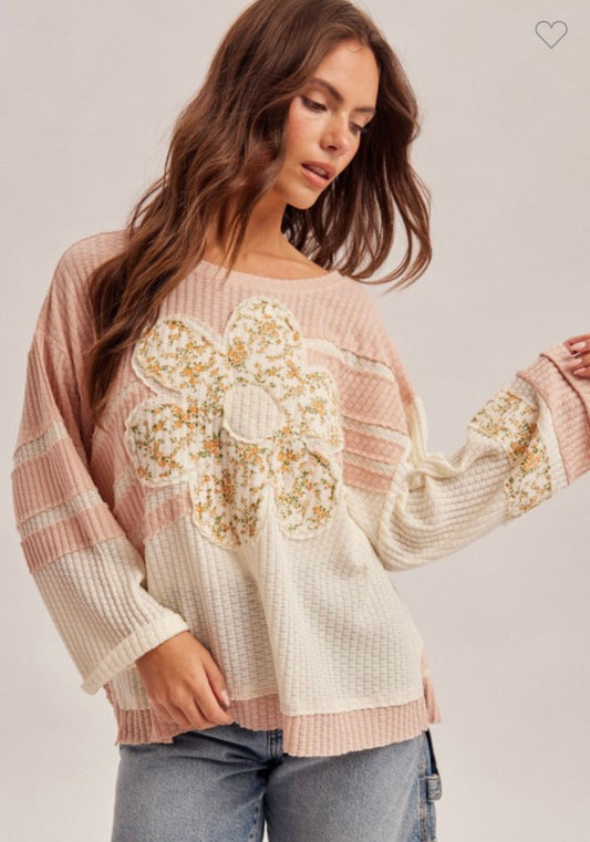 Daisy patch waffle top