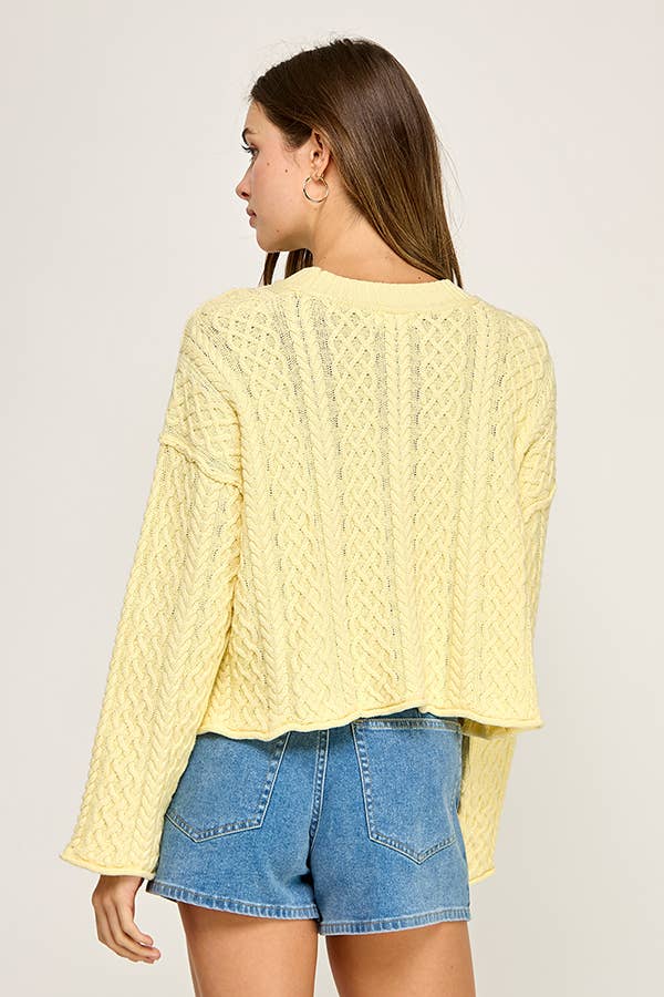 CROPPED CABLE KNIT PULLOVER
