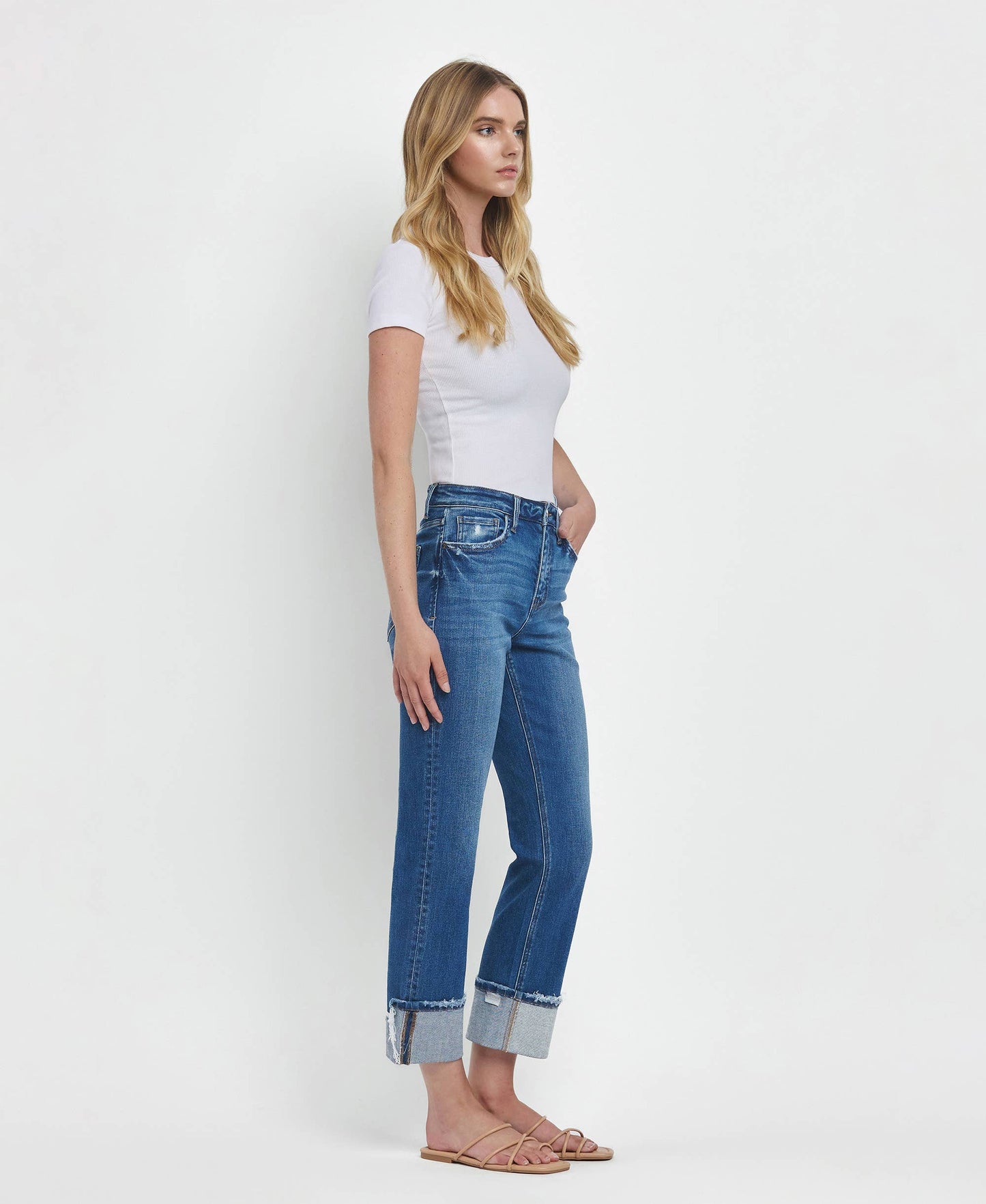 HIGH RISE CUFFED STRAIGHT JEANS T6600