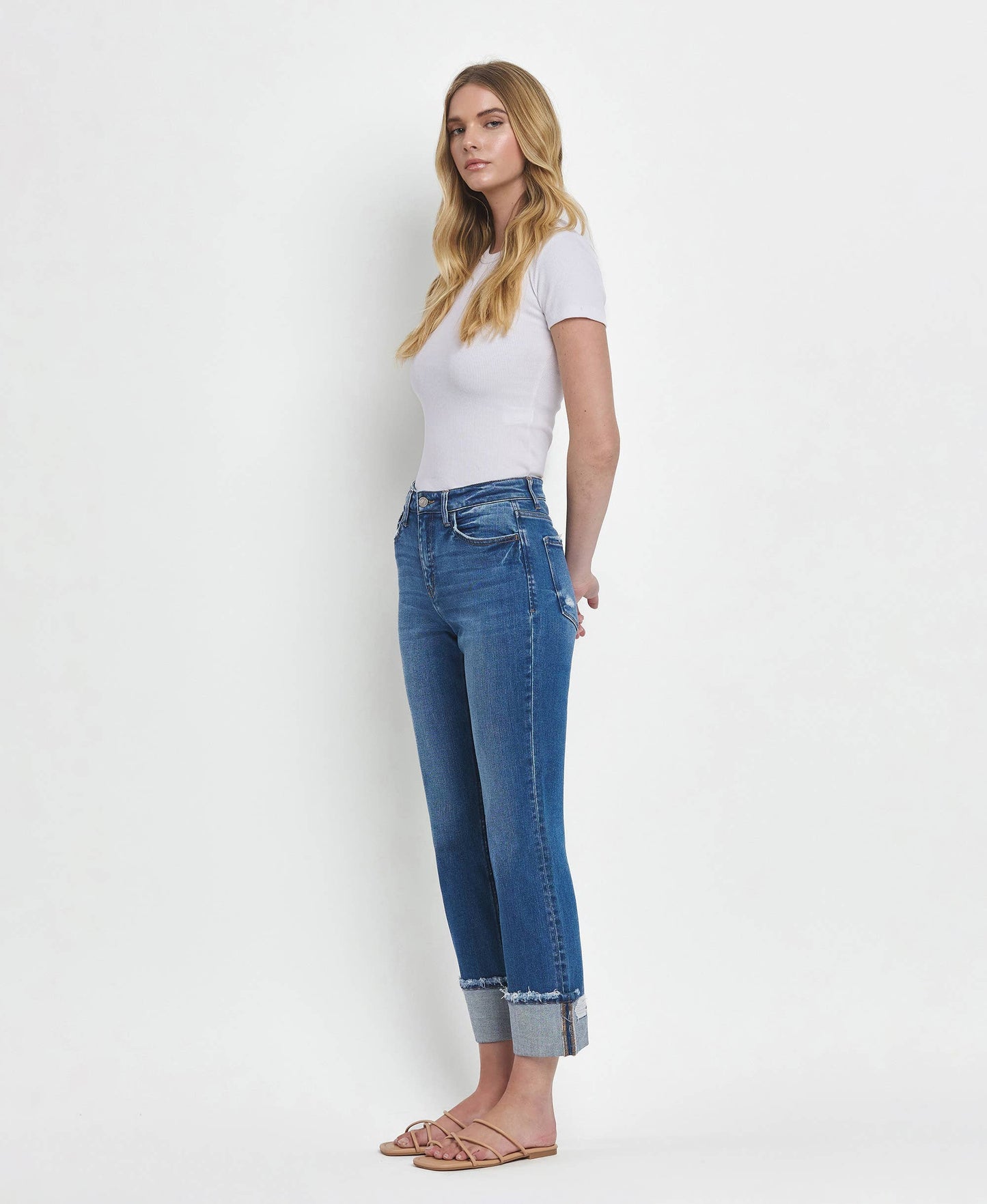 HIGH RISE CUFFED STRAIGHT JEANS T6600