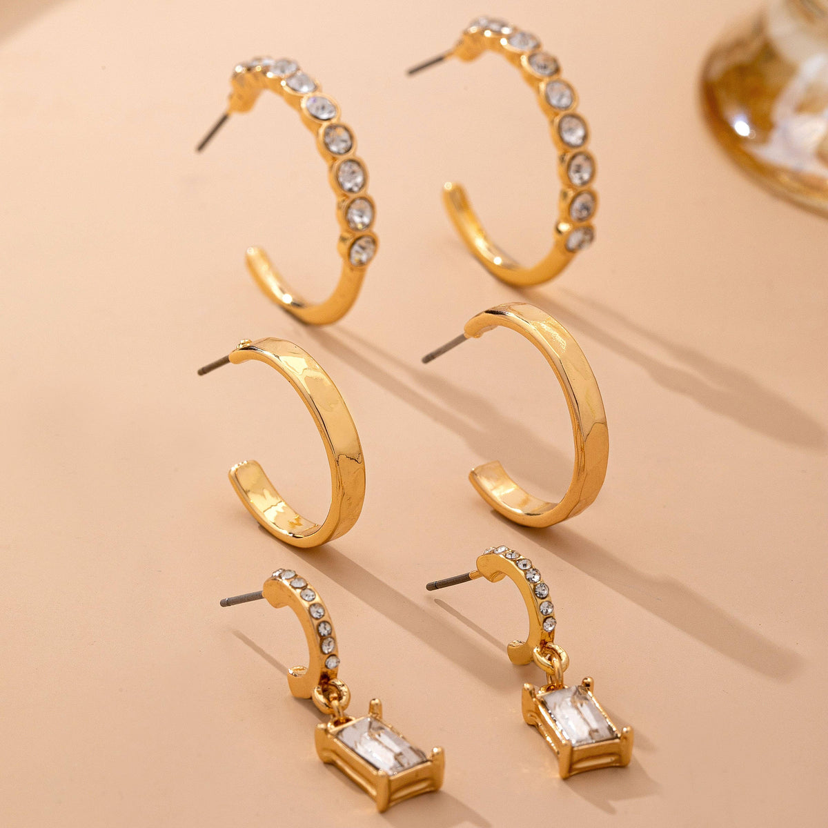 JOSSLYN by wall to wall - Crystal-Accented Gold Hoop Earring Set | 80E61945