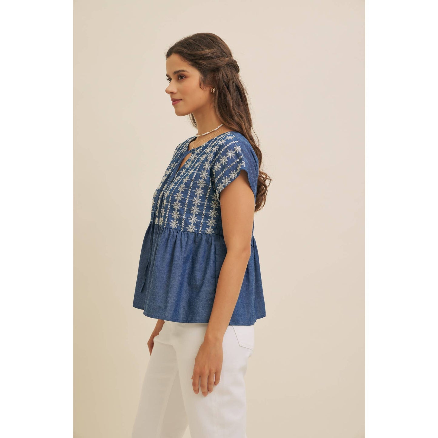 EMBROIDERY BABYDOLL DENIM BLOUSE TOP WITH ROUND SPLIT NECK