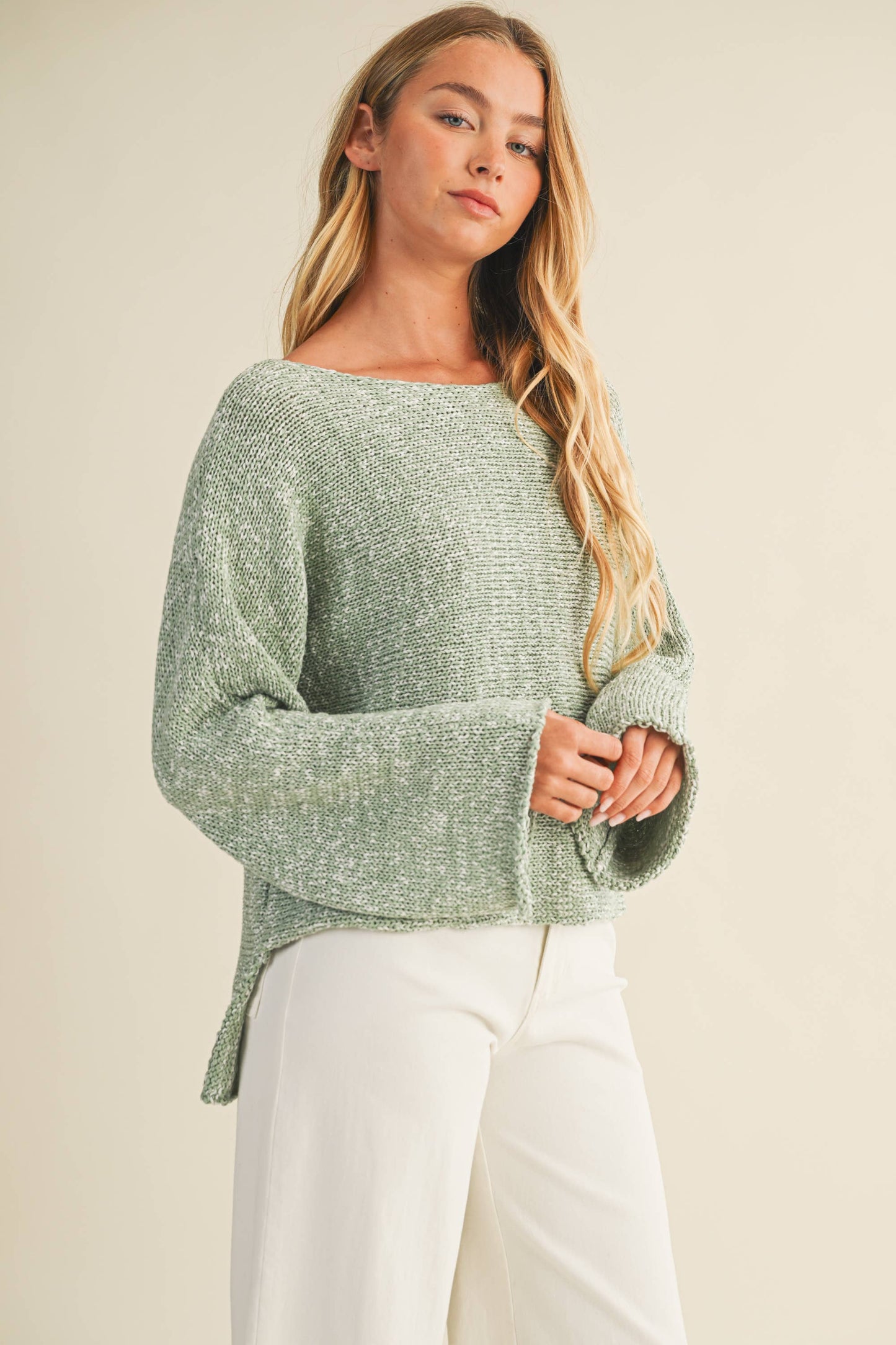 TWO TONE SWEATER TOP