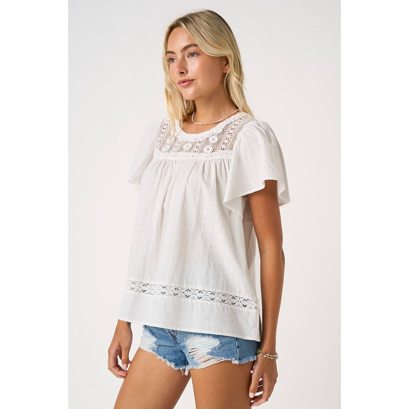 mittoshop - LACE DETAIL SHORT FLUTTER SLEEVE TOP