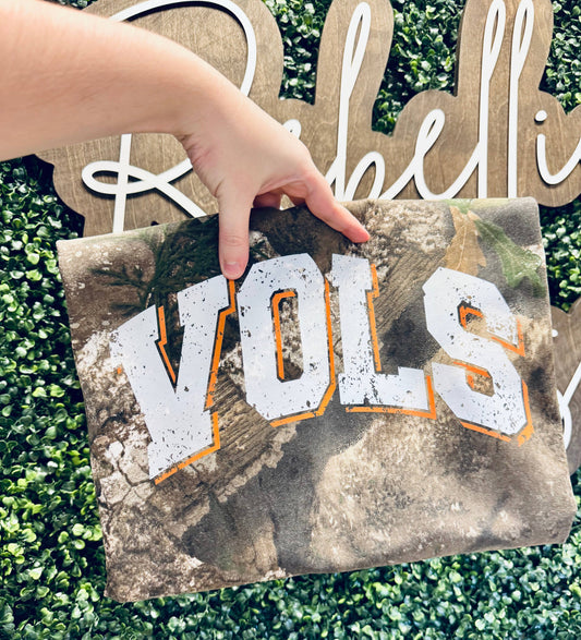 Camo Vols Graphic T-shirt