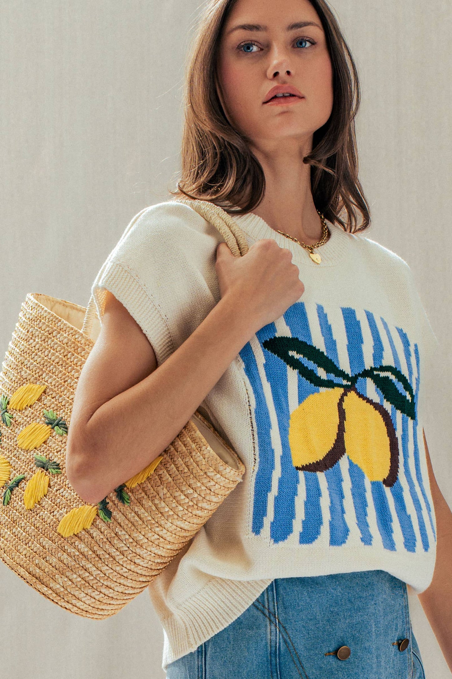 Urban Daizy - Lemon Graphic Knit Vest Citrus Print
