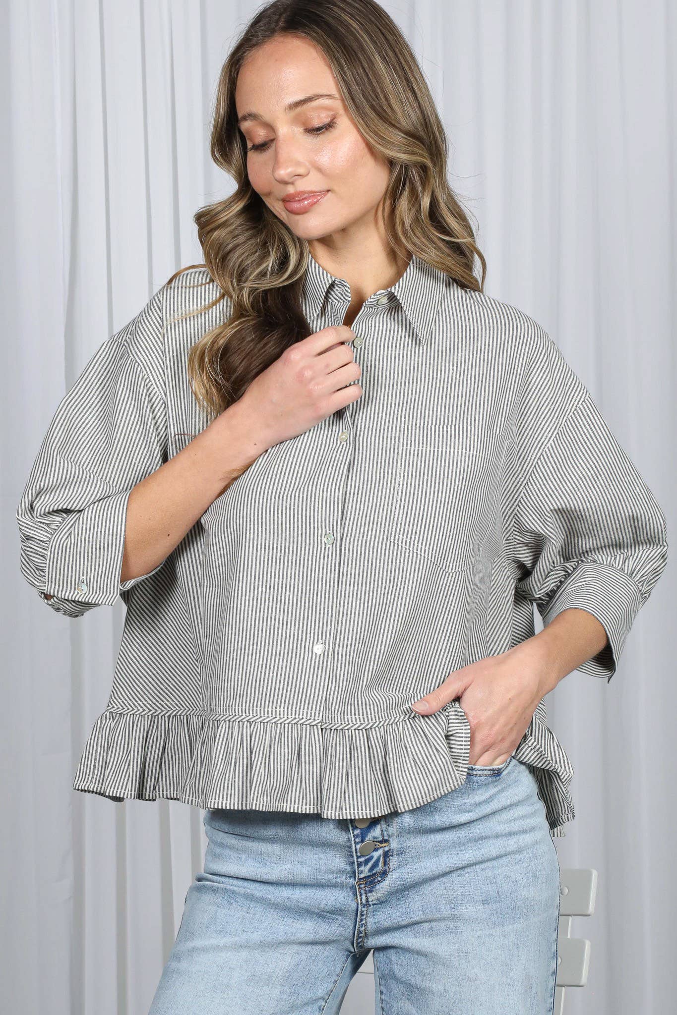 Pocket Detail Ruffle Hem 100%Cotton Striped Shirt VT82772A