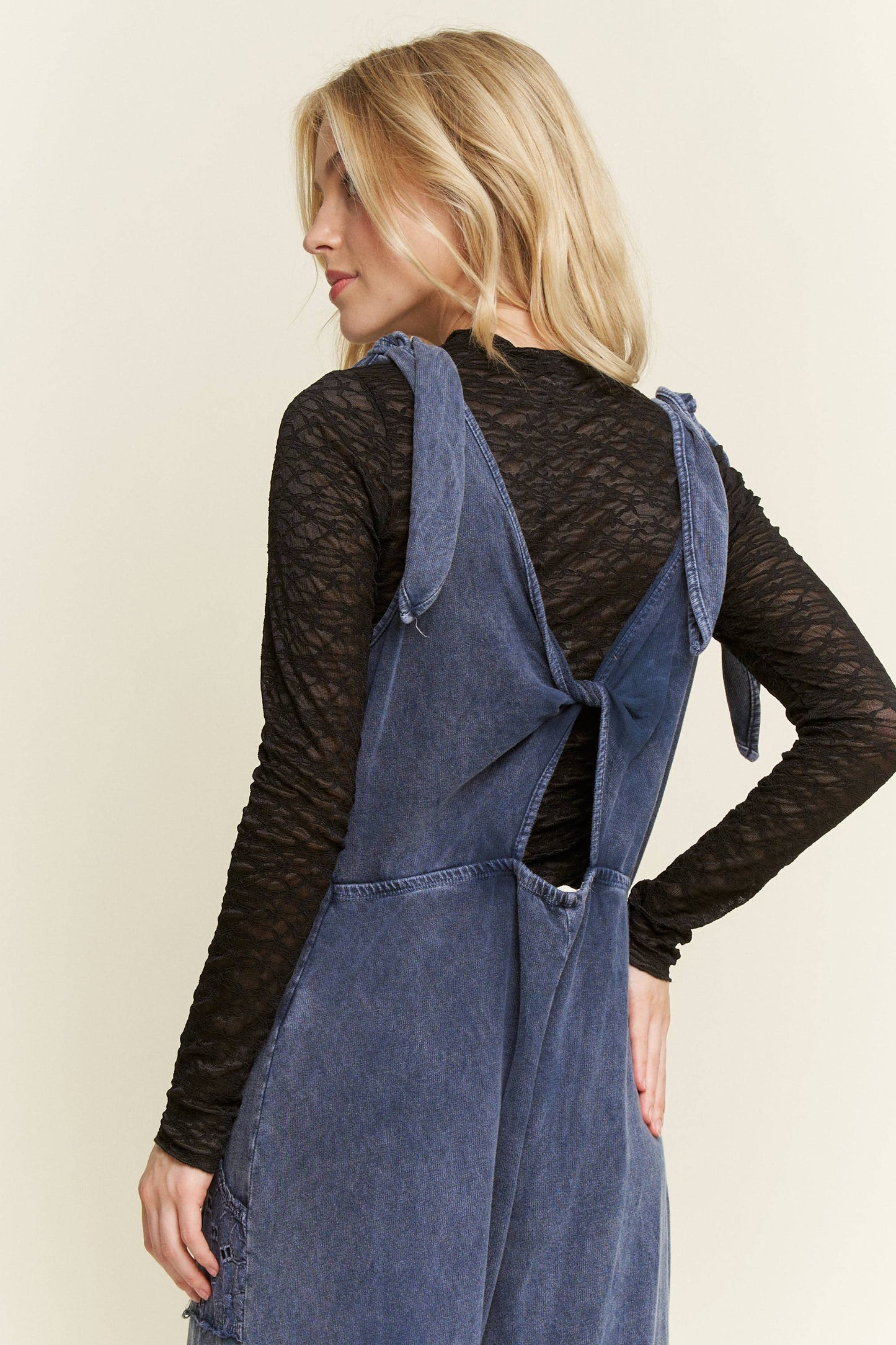 Mesh Floral Lace Layering top HT6578P1