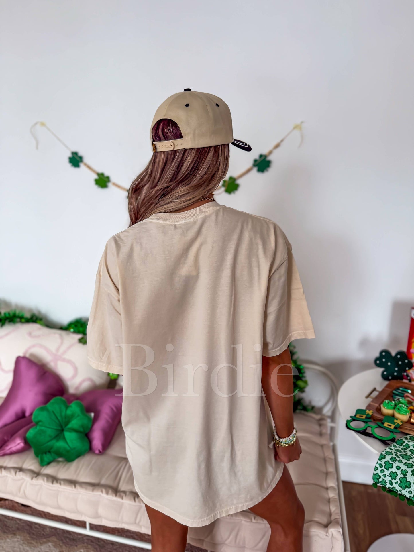 birdie - Lucky Duck Graphic Tee on Ivory