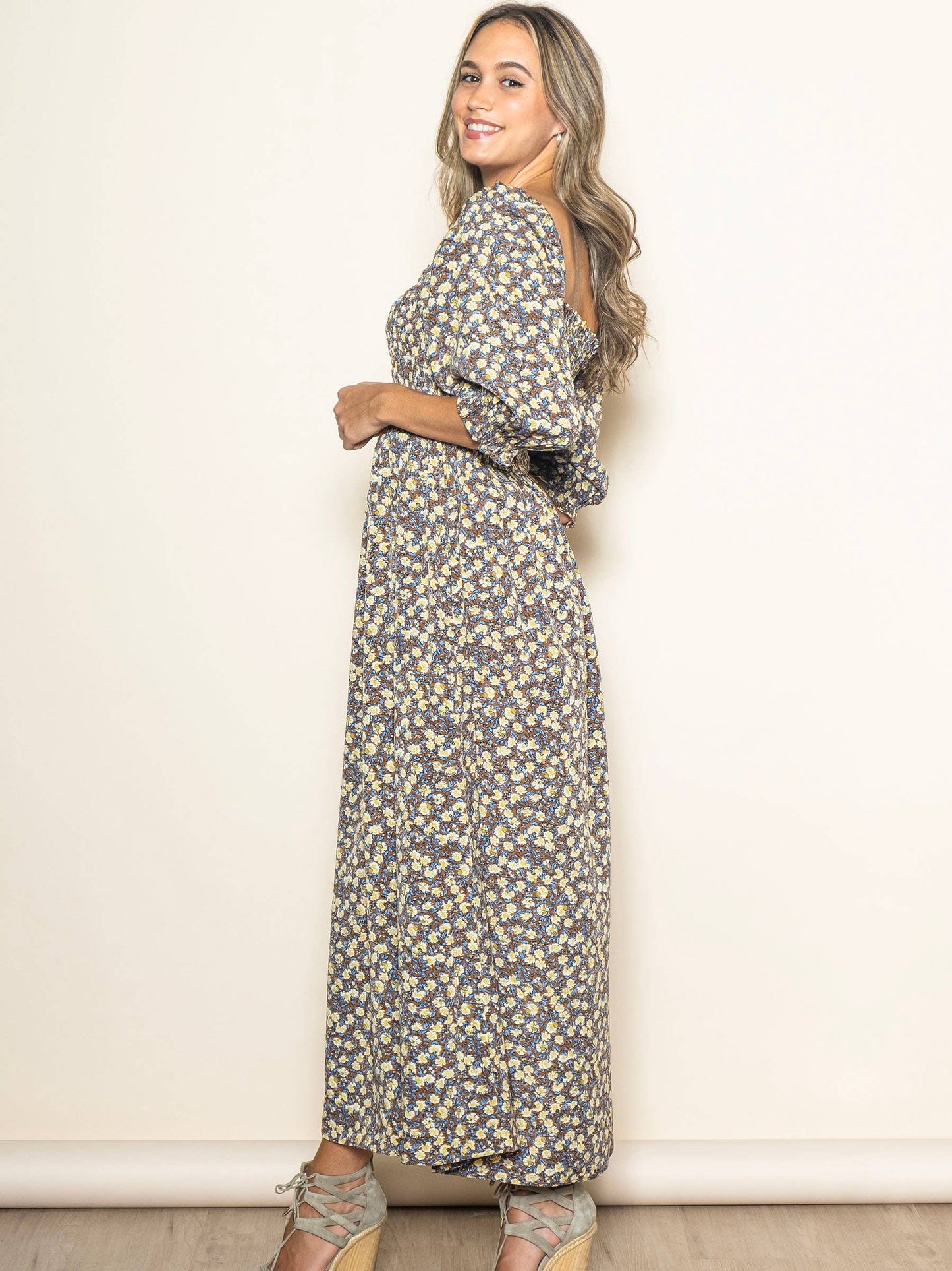 Floral Print Ruffle Detail Smocked Maxi Dress with Pockets