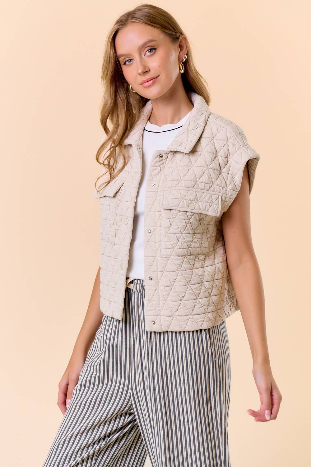 QUILTED POINT COLLAR FLAP PATCHED POCKET VEST - 10626J-1