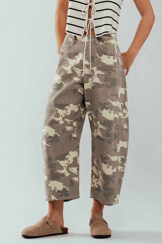Camo Print Wide Leg Cropped Western Jeans