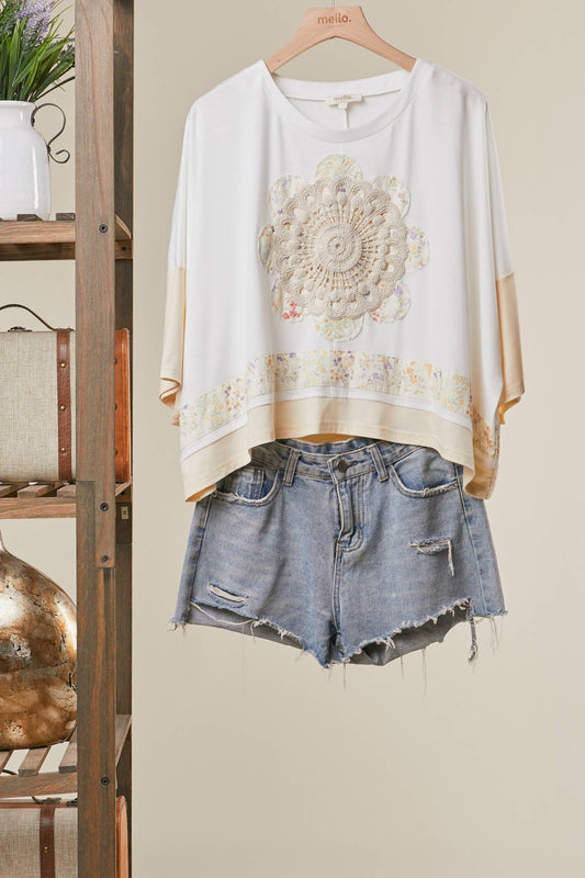 Mello. - LACE EMBROIDERED SHORT SLEEVES ROUND NECK TOP