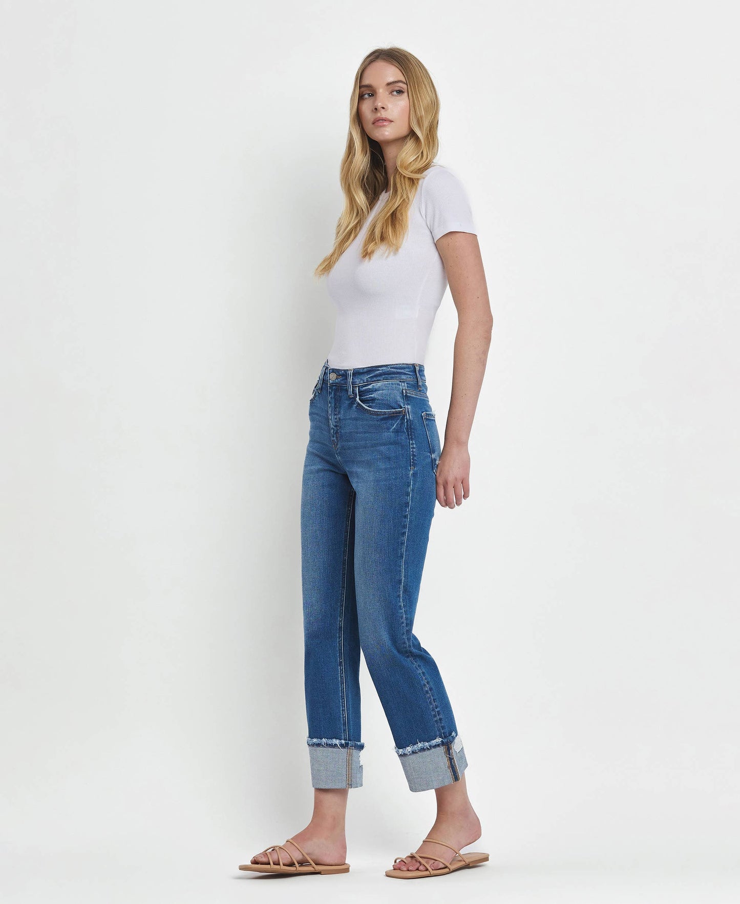 HIGH RISE CUFFED STRAIGHT JEANS T6600