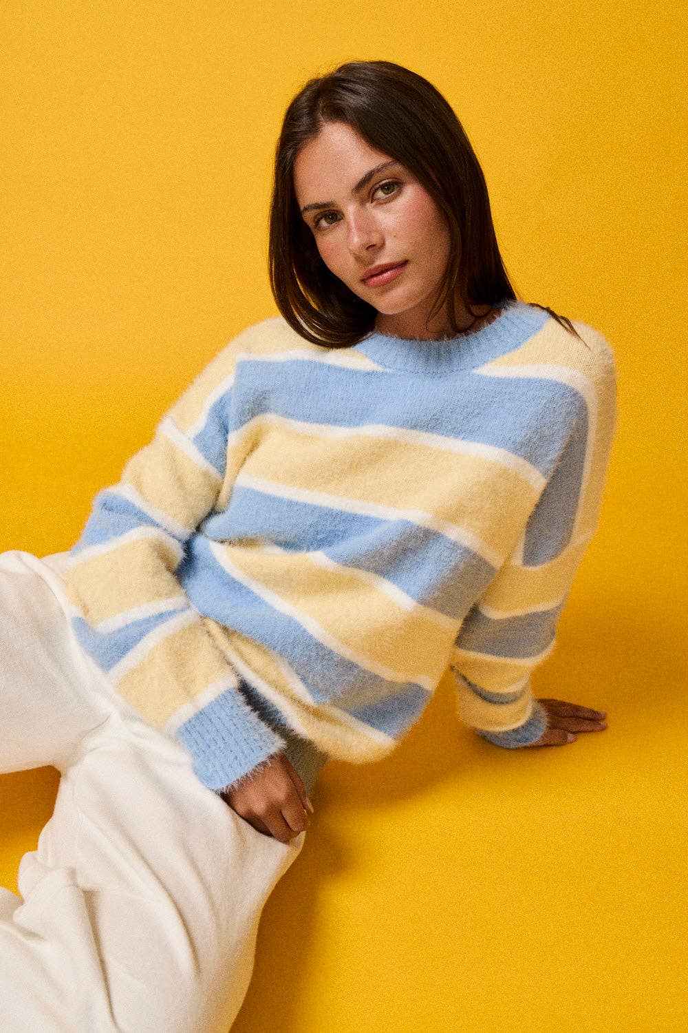 PT19021 - FUZZY KNIT SWEATER TOP