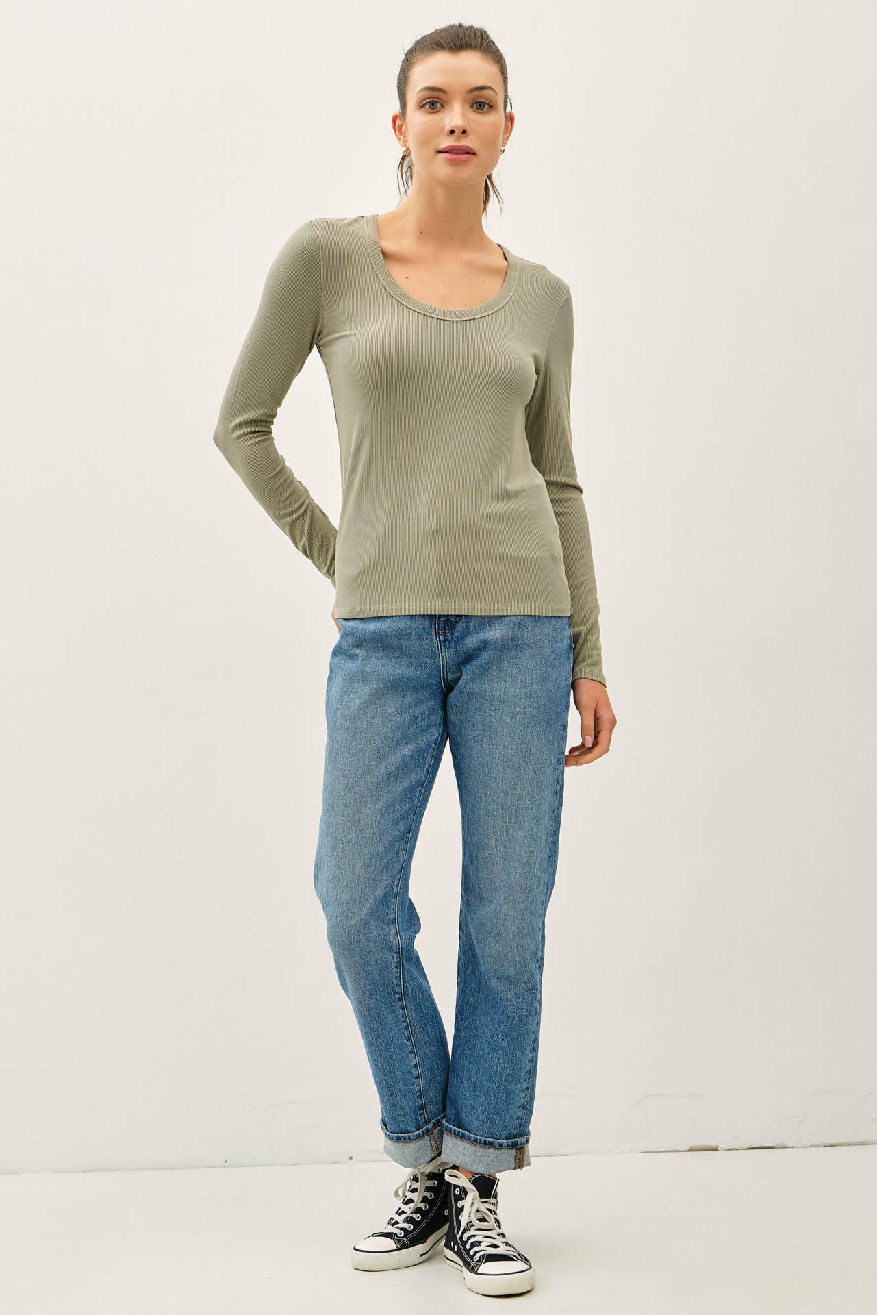 ULTRA SOFT BASIC SCOOP NECK LONG SLEEVE TEE