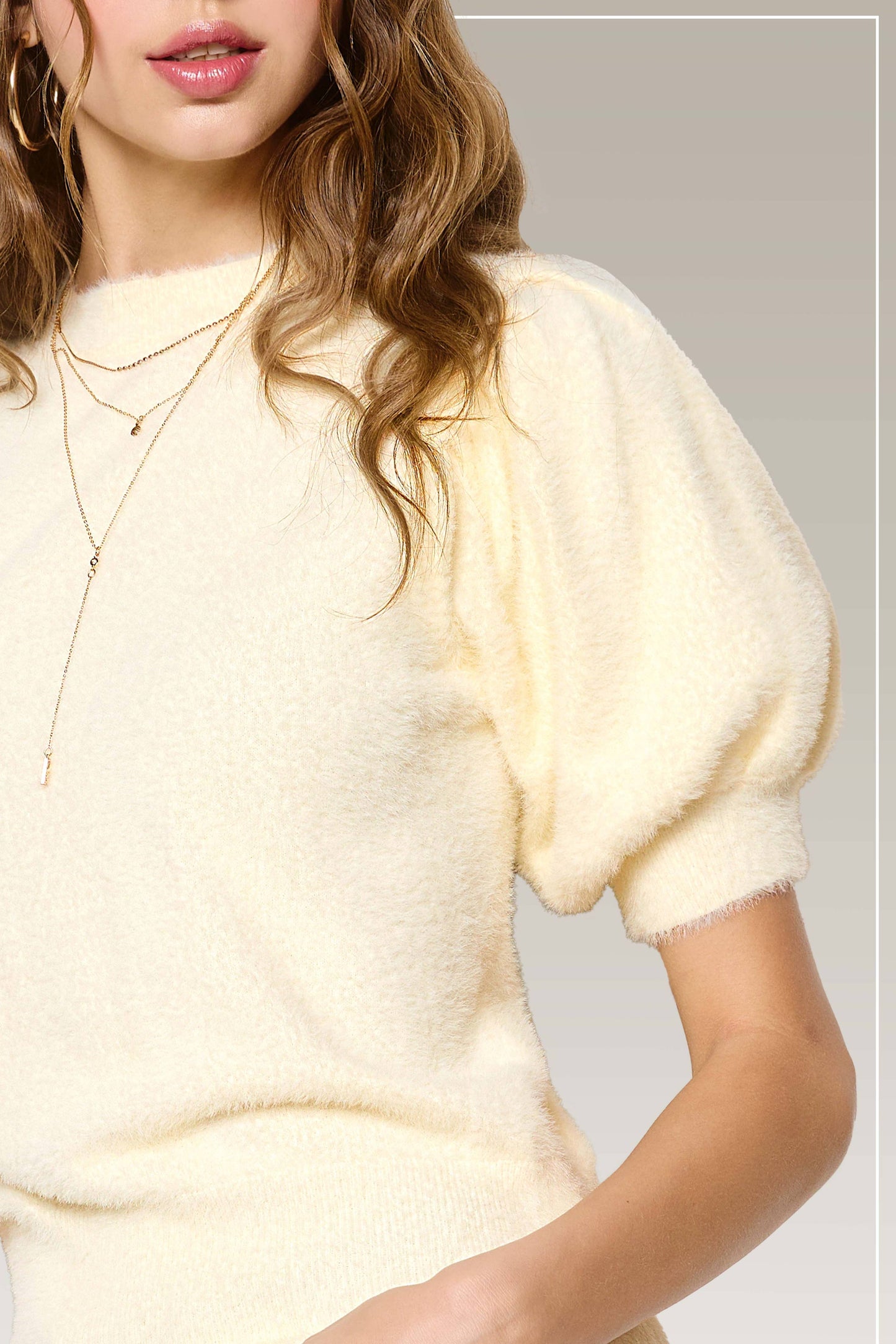 JCS3554-Soft Mohair Puff Short Sleeve Knit Top