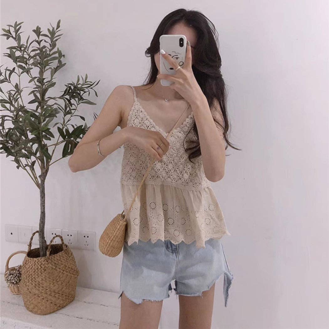Funkyrel® Atzbranding Limited - Vesty - Lace-Knit V-Neck Cami Top - White & Beige