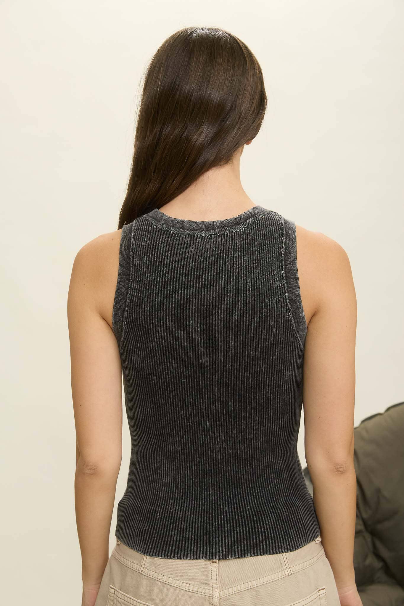 WASHED RIBBED SLEEVELESS KNIT TANK TOP