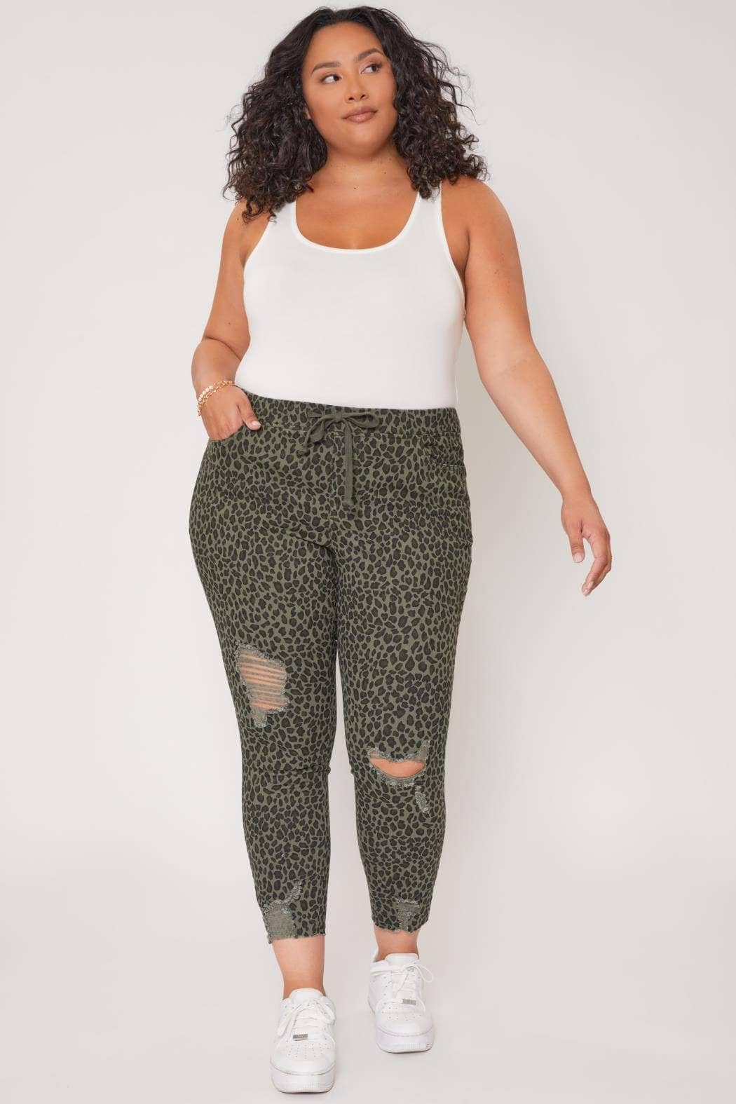 Plus Size High Rise Ankle Jogger-XP961121